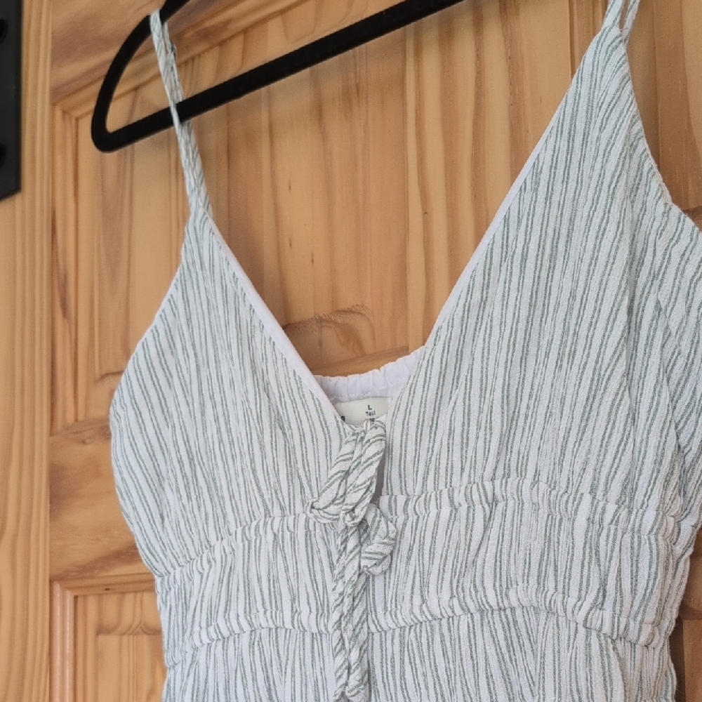 Striped Jumpsuit - Picture 3 of 9